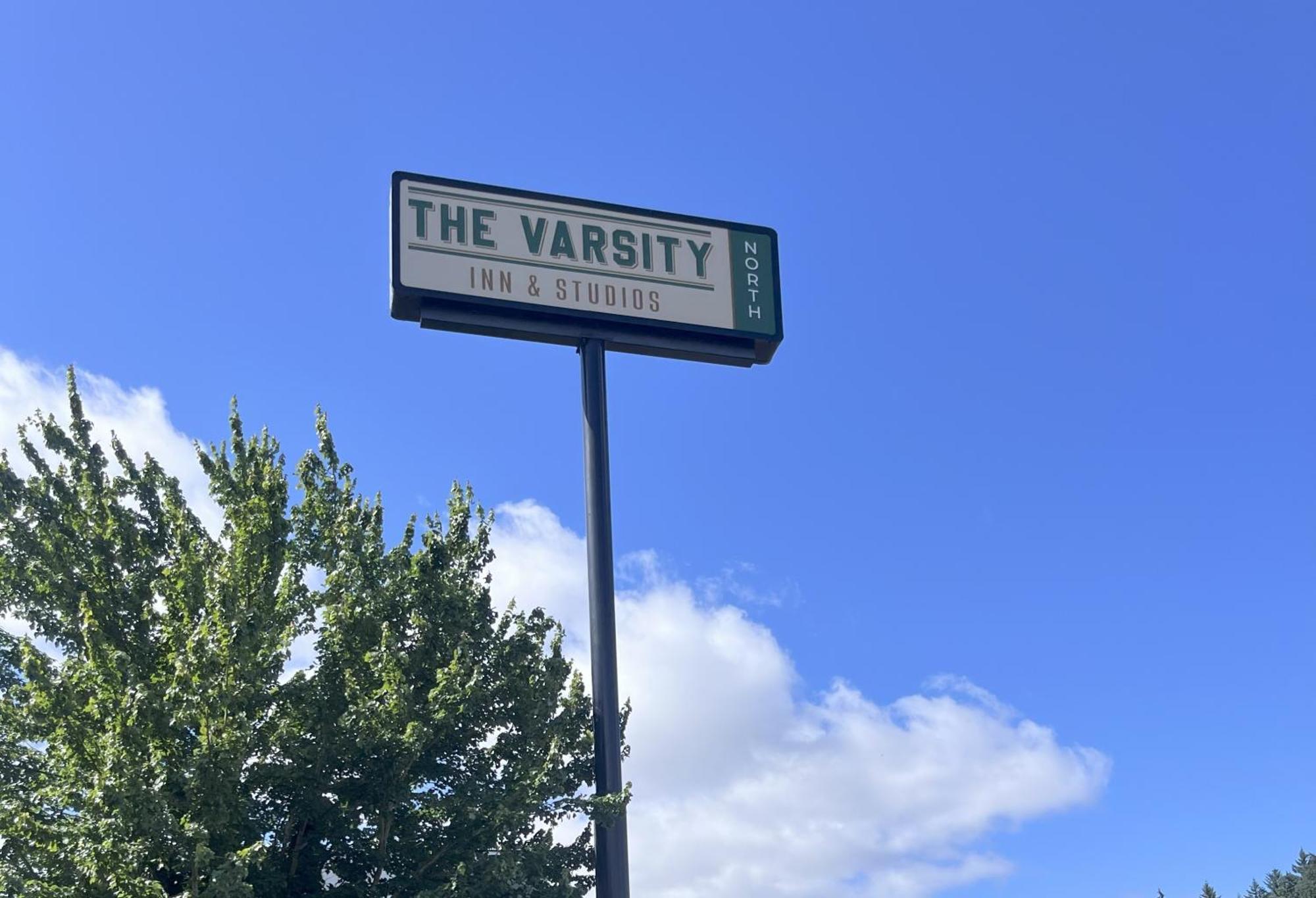 Motel The Varsity North 2*