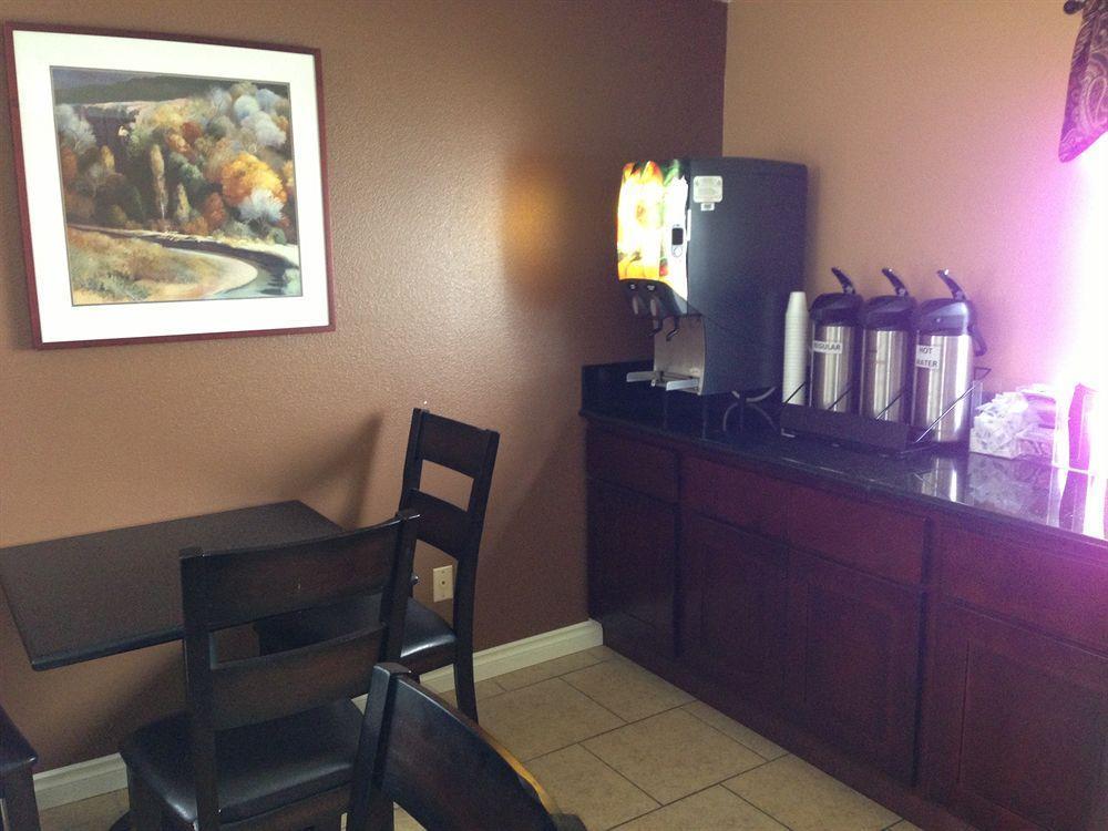 Motel The Varsity North 2*